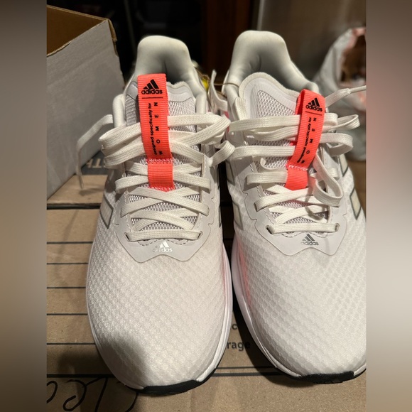 Never worn white pink colors as you can see - Picture 2 of 4